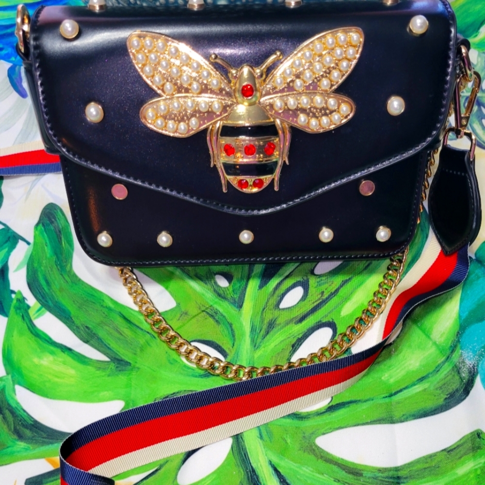 Bumblebee Handbag